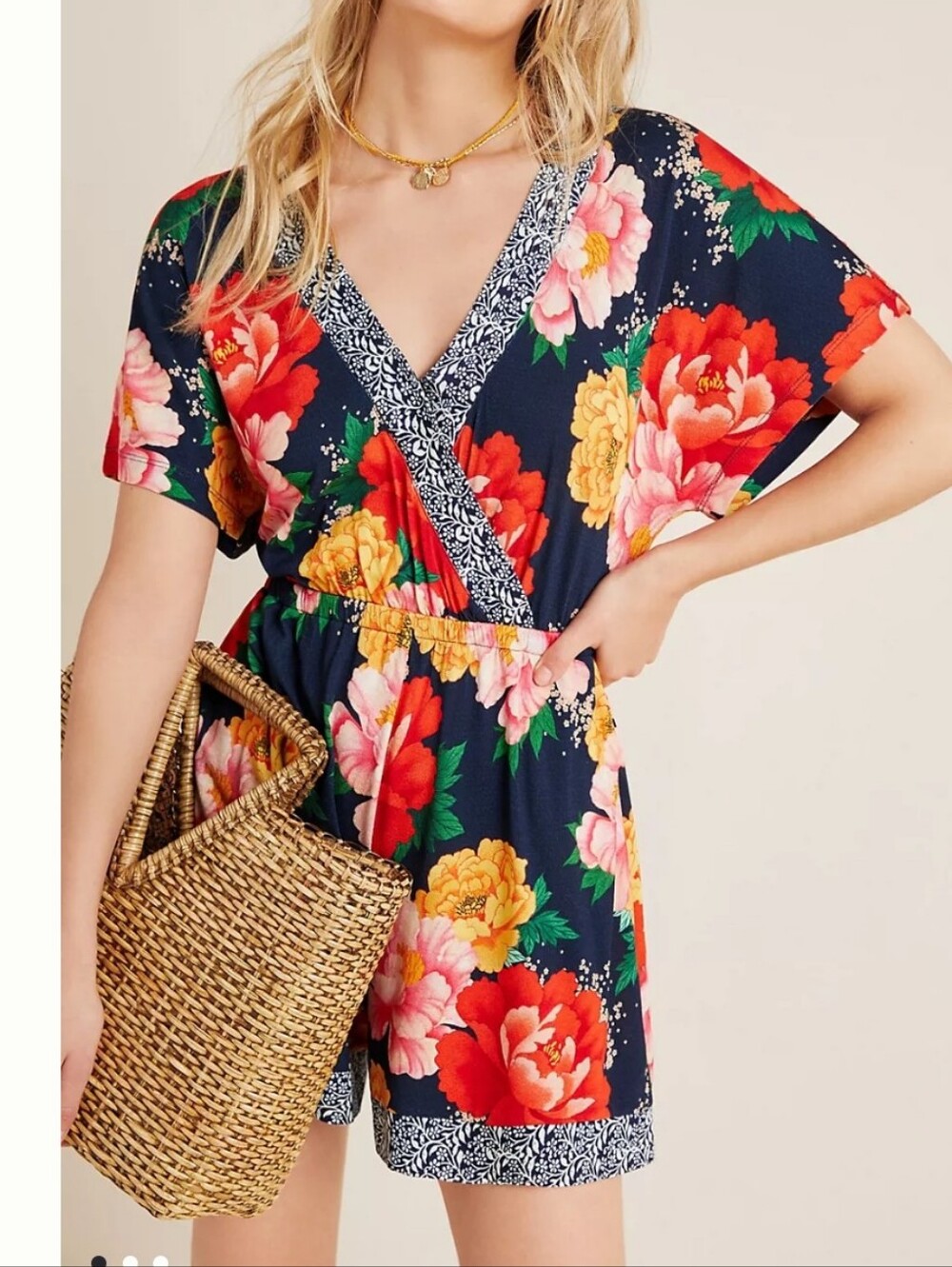 Farm Rio Xs Anthropologie Floral Romper Red & Yellow Accents Shorts Vneck